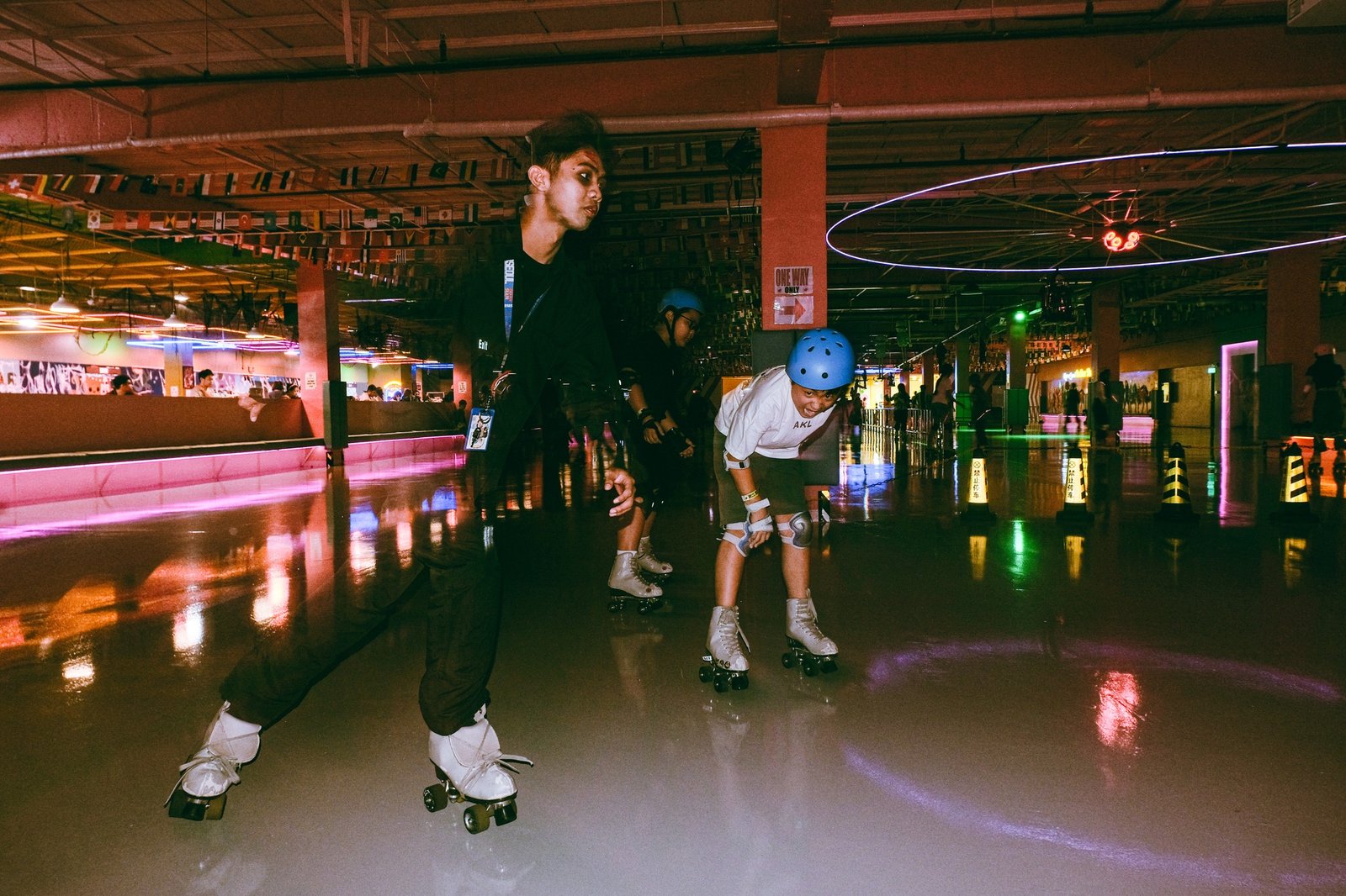 Retro Roller Skater Retro Roller Skater